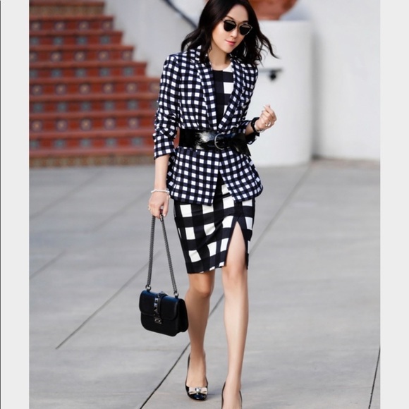 banana republic gingham bistretch sheath dress - Picture 2 of 8